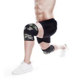 Rehband RX Knee Sleeve - 5mm - Camo -Fitness Supplies Store 0775 Rehband Rx Knee Sleeve Camo 5mm Lifestyle Shot