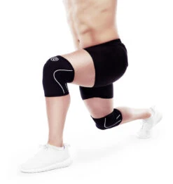 Rehband RX Knee Sleeve - 5mm - Black -Fitness Supplies Store 105306 03 Rehband Rx Knee Sleeve Black 5mm Lifestyle Shot