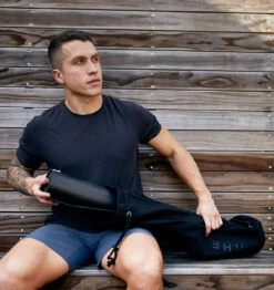 BAHE Essential Yoga Mat Bag - Anthracite -Fitness Supplies Store BAHE Essential Yoga Mat Bag Anthracite Lifestyle 03