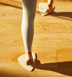 BAHE Flow Sliders - Dusty Beige -Fitness Supplies Store BAHE Flow Sliders Dusty Beige Lifestyle 06