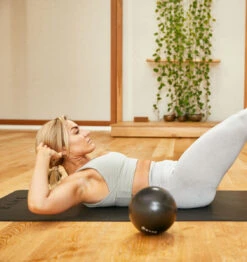 BAHE Flowballs Duet - Dusty Beige 17 BAHE Flowballs Duet - Dusty Beige -Fitness Supplies Store BAHE Flowballs Set Duet Dusty Beige Lifestyle 01