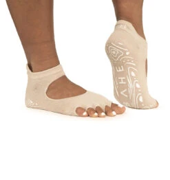BAHE Grounded Grippy Open-Toe Socks - Dusty Beige
