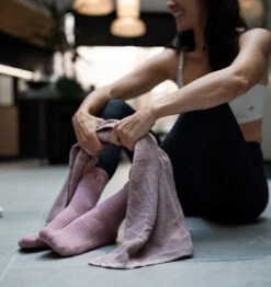 BAHE Studio Duet Sock & Towel Combo - Mauve -Fitness Supplies Store BAHE Studio Duet Sock Towel Combo Mauve Lifestyle 03