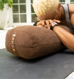 BAHE Yoga Bolster - Cinnamon 21 BAHE Yoga Bolster - Cinnamon -Fitness Supplies Store BAHE Yoga Bolster Cinnamon Lifestyle 06