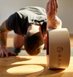 BAHE Yoga Wheel - Dusty Beige - Regular 24 BAHE Yoga Wheel - Dusty Beige - Regular -Fitness Supplies Store BAHE Yoga Wheel Dusty Beige Regular Lifestyle 06