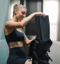 BAHE FoldUP™ Backpack Lite - 17.5L - Anthracite -Fitness Supplies Store BAHE foldUP Backpack Lite 17.5L Anthracite Lifestyle 05