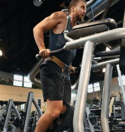 Harbinger 36" Leather Dip Belt Attachment - Gunmetal -Fitness Supplies Store Harbinger Leather Dip Belt Attachment Lifestyle 02