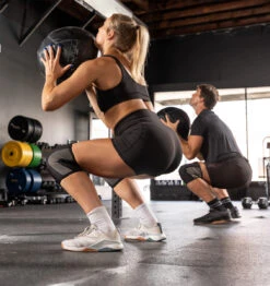 Harbinger Pro Knee Sleeves - 7mm - Black 13 Harbinger Pro Knee Sleeves - 7mm - Black -Fitness Supplies Store Harbinger Pro Knee Sleeves 7mm Black Lifestyle 01