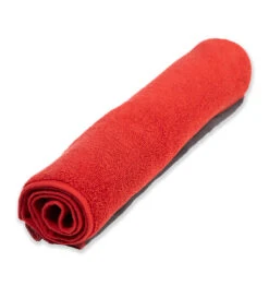 Nike Fundamental Towel - Medium - Sport Red/White -Fitness Supplies Store Nike Fundamental Towel Medium Sport Red White Product 03