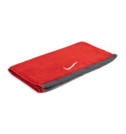 Nike Fundamental Towel - Medium - Sport Red/White -Fitness Supplies Store Nike Fundamental Towel Medium Sport Red White Product 1