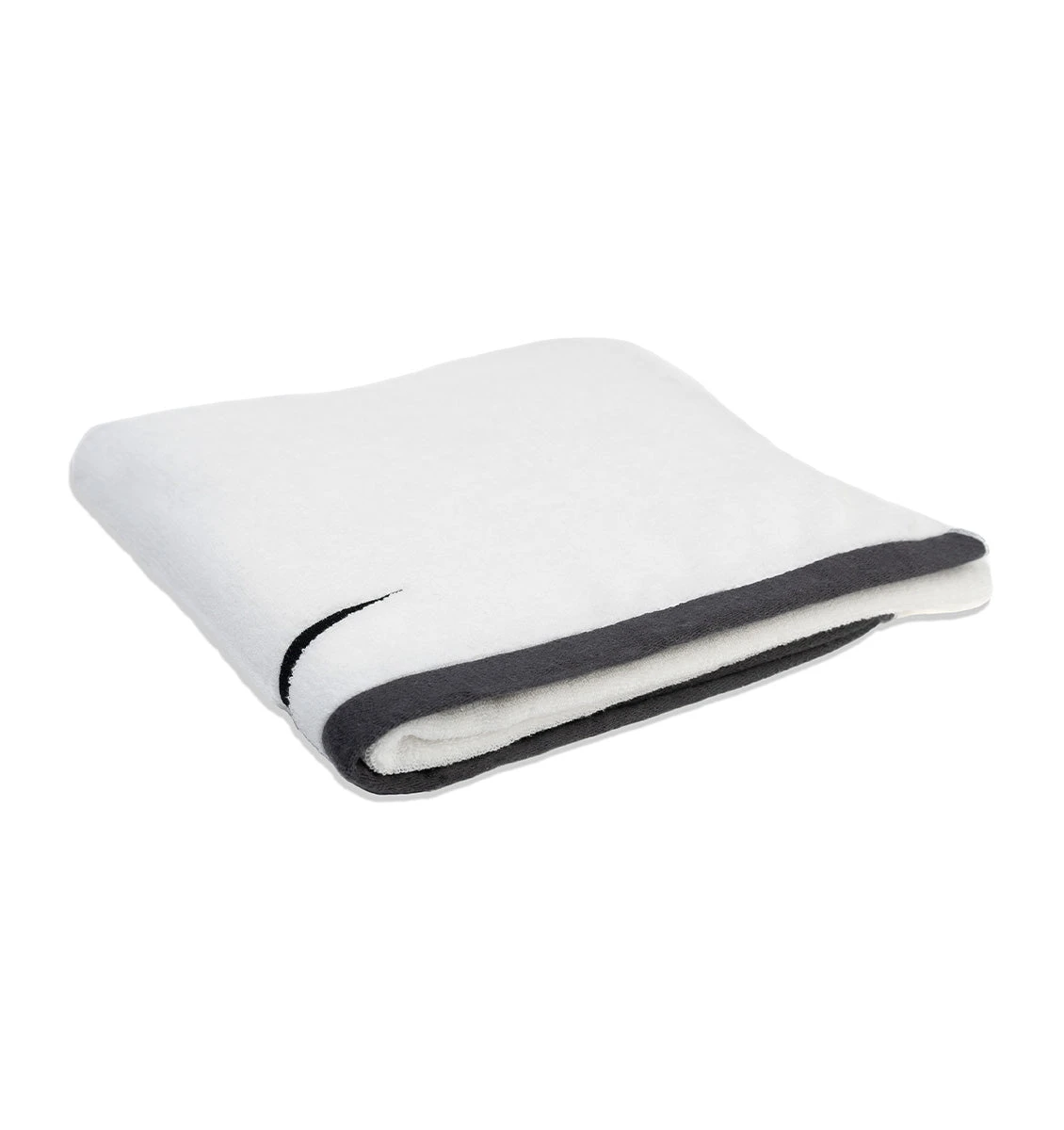 Nike Fundamental Towel - Medium - White/Black 5 Nike Fundamental Towel - Medium - White/Black - Image 3