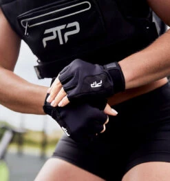 PTP Lightweight Training Gloves - Black 24 PTP Lightweight Training Gloves - Black -Fitness Supplies Store PTP Lightweight Training Gloves Black Lifestyle 06