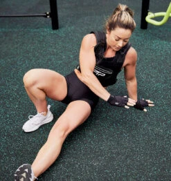 PTP Lightweight Training Gloves - Black 26 PTP Lightweight Training Gloves - Black -Fitness Supplies Store PTP Lightweight Training Gloves Black Lifestyle 08