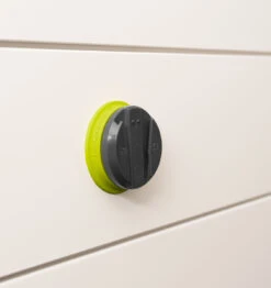 TriggerPoint Mountable Massage Ball - Grey/Green 16 TriggerPoint Mountable Massage Ball - Grey/Green -Fitness Supplies Store TriggerPoint Mountable Massage Ball Grey Green Lifestyle 02