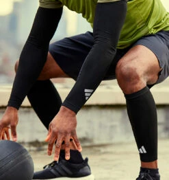 Adidas Aeroready Calf Sleeves - Black -Fitness Supplies Store adidas Aeroready Calf Sleeves Black Lifestyle 01