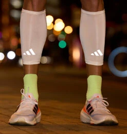 Adidas Aeroready Calf Sleeves - White 9 Adidas Aeroready Calf Sleeves - White -Fitness Supplies Store adidas Aeroready Calf Sleeves White Lifestyle 01