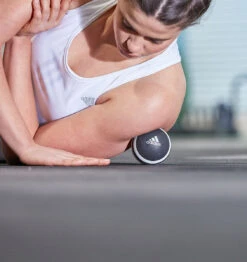 Adidas Massage Ball - 8.3cm - Black -Fitness Supplies Store adidas Massage Ball 8.3cm Black Lifestyle 01